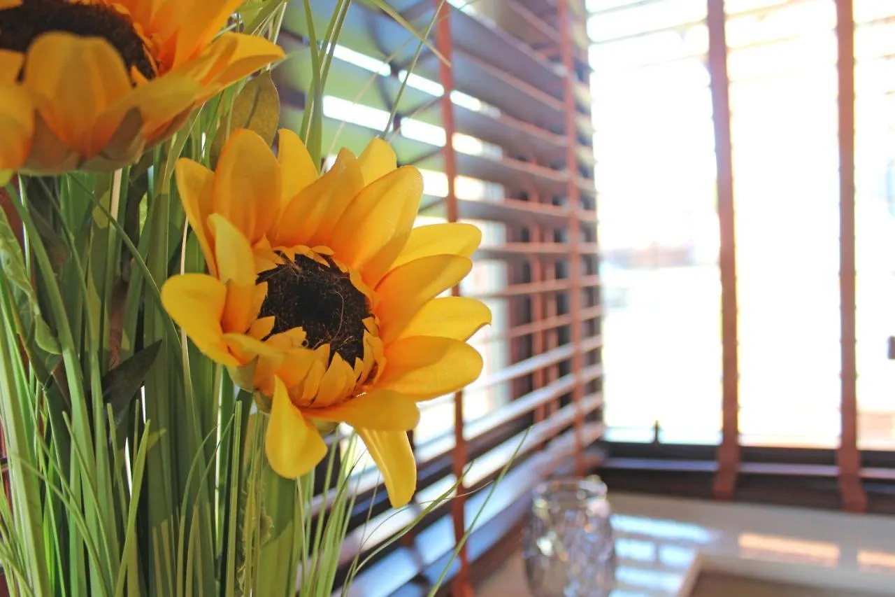 The Barwoods - Modern Spacious Home In Chester - Parking Holiday home